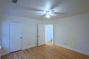 1208 Village Garden Dr, Azle, TX 76020 - Photo 9