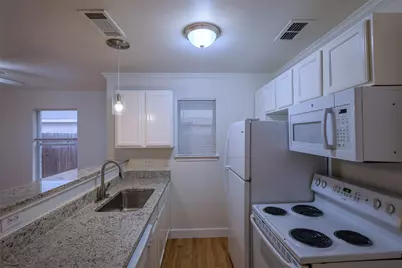 1208 Village Garden Drive, Azle, TX 76020 - Photo 5