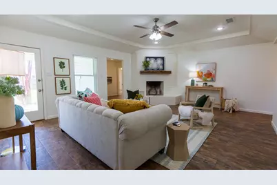 904 Meadowlark Lane, Granbury, TX 76048 - Photo 5