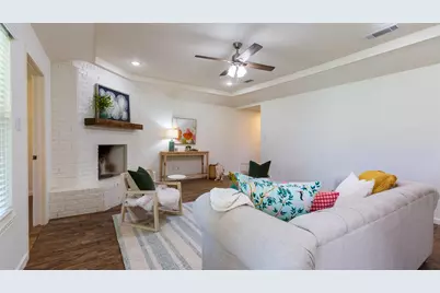 904 Meadowlark Lane, Granbury, TX 76048 - Photo 7