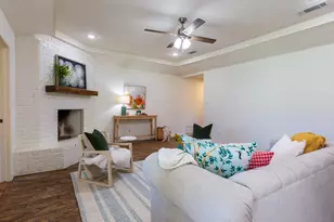 904 Meadowlark Ln, Granbury, TX 76048 - Photo 7