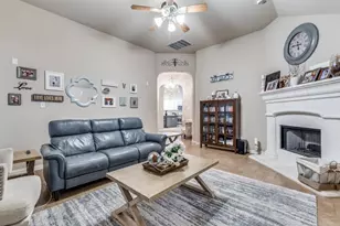 9129 Hawley Dr, Fort Worth, TX 76244 - Photo 9