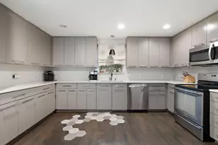 3427 St Cloud Cir, Dallas, TX 75229 - Photo 9