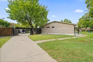 3427 St Cloud Cir, Dallas, TX 75229 - Photo 31