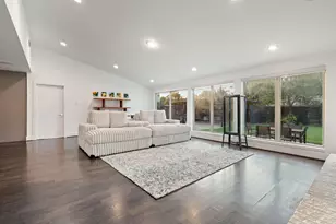 3427 St Cloud Cir, Dallas, TX 75229 - Photo 13