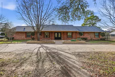 6208 Windsong Drive, Arlington, TX 76001 - Photo 3