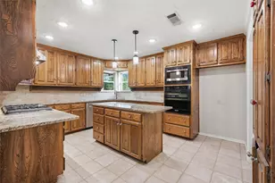 6208 Windsong Dr, Arlington, TX 76001 - Photo 13