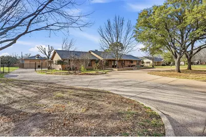 6208 Windsong Drive, Arlington, TX 76001 - Photo 3