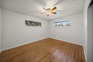 1315 Willowcreek Dr, Lancaster, TX 75146 - Photo 21