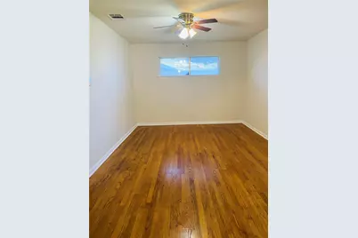 1315 Willow Creek Drive, Lancaster, TX 75146 - Photo 19