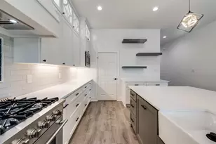 327 Lovers Ln, Terrell, TX 75160 - Photo 9