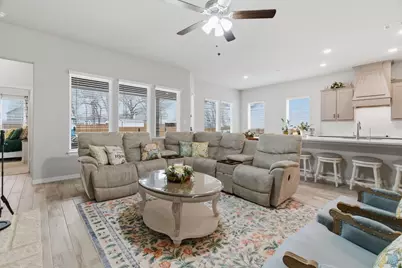 1117 Springfield Road, Springtown, TX 76082 - Photo 7