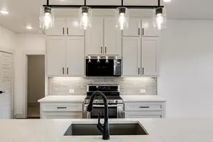 2520 Honor Ct, Sherman, TX 75092 - Photo 19