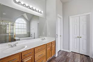 500 Surry Ct, Saginaw, TX 76179 - Photo 17