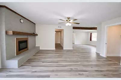4017 Sweetbriar Drive, Garland, TX 75042 - Photo 5