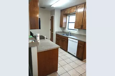 1728 N Bent Tree Trail, Grand Prairie, TX 75052 - Photo 3