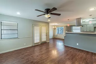 1201 Crestridge St, Ennis, TX 75119 - Photo 5