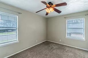 1201 Crestridge St, Ennis, TX 75119 - Photo 11