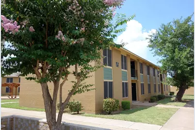 1212 Glen Garden Drive, Fort Worth, TX 76104 - Photo 9