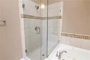 9401 Blue Jay Way, Irving, TX 75063 - Photo 19