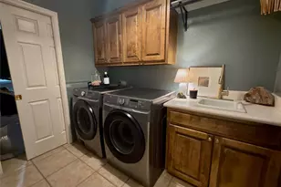 1109 Robbins Rd, Athens, TX 75751 - Photo 13