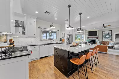 2045 Iron Bridge Road, Lorena, TX 76655 - Photo 11