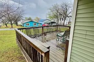 508 Sherry St, Quinlan, TX 75474 - Photo 15