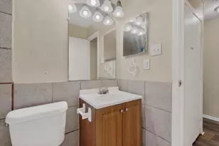 1109 Montclair Dr, Garland, TX 75040 - Photo 15