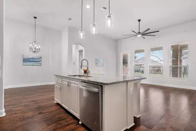 15033 Seventeen Lakes Boulevard, Fort Worth, TX 76262 - Photo 11