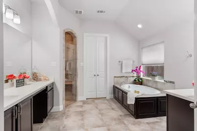 15033 Seventeen Lakes Boulevard, Fort Worth, TX 76262 - Photo 21