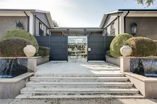 10201 Regal Oaks Dr, Dallas, TX 75230 - Photo 21