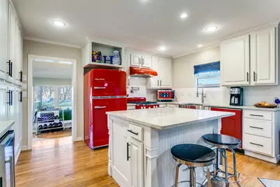 318 Ruth Street, Grapevine, TX 76051 - Photo 11