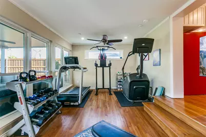 318 Ruth Street, Grapevine, TX 76051 - Photo 19