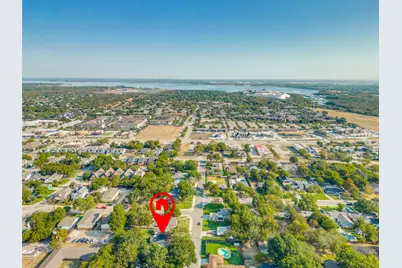 318 Ruth Street, Grapevine, TX 76051 - Photo 29