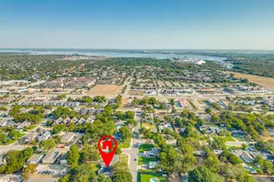 318 Ruth St, Grapevine, TX 76051 - Photo 29