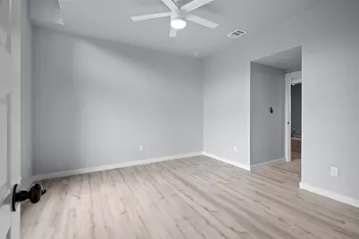 1203 Forester Drive, Dallas, TX 75216 - Photo 15