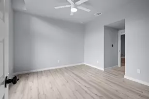 1203 Forester Dr, Dallas, TX 75216 - Photo 15