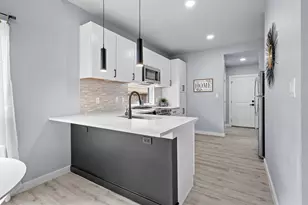 1203 Forester Dr, Dallas, TX 75216 - Photo 9