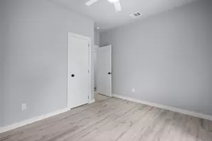 1203 Forester Dr, Dallas, TX 75216 - Photo 21