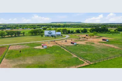 1744 Mambrino Highway, Granbury, TX 76048 - Photo 35