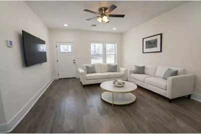 909 W Walker Street, Denison, TX 75020 - Photo 3