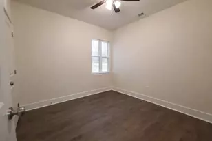 909 W Walker St, Denison, TX 75020 - Photo 11