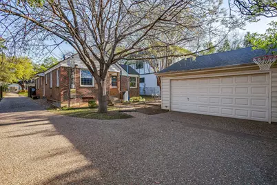 2027 Glenco Terrace, Fort Worth, TX 76110 - Photo 31