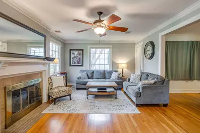 2027 Glenco Terrace, Fort Worth, TX 76110 - Photo 9