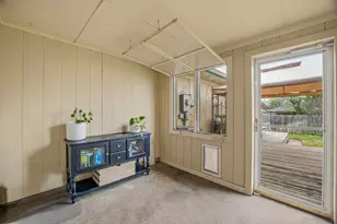 401 Meadow Ridge Dr, Cedar Hill, TX 75104 - Photo 29