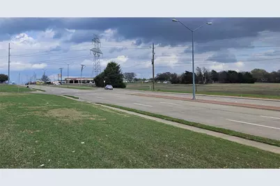 1668 S Clark Road, Duncanville, TX 75137 - Photo 3