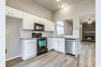 428 Surrey Place, Mesquite, TX 75149 - Photo 5