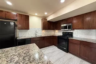 2540 W Rochelle Rd, Irving, TX 75062 - Photo 3