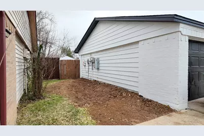 1321 Palisades Drive, Lewisville, TX 75067 - Photo 3