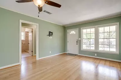 4308 Curzon Avenue, Fort Worth, TX 76107 - Photo 9